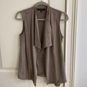 Romeo & Juliet Gray Faux Suede Vest